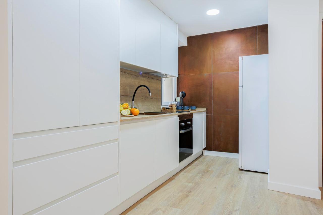 Genesis Apartment In Мадрид Экстерьер фото